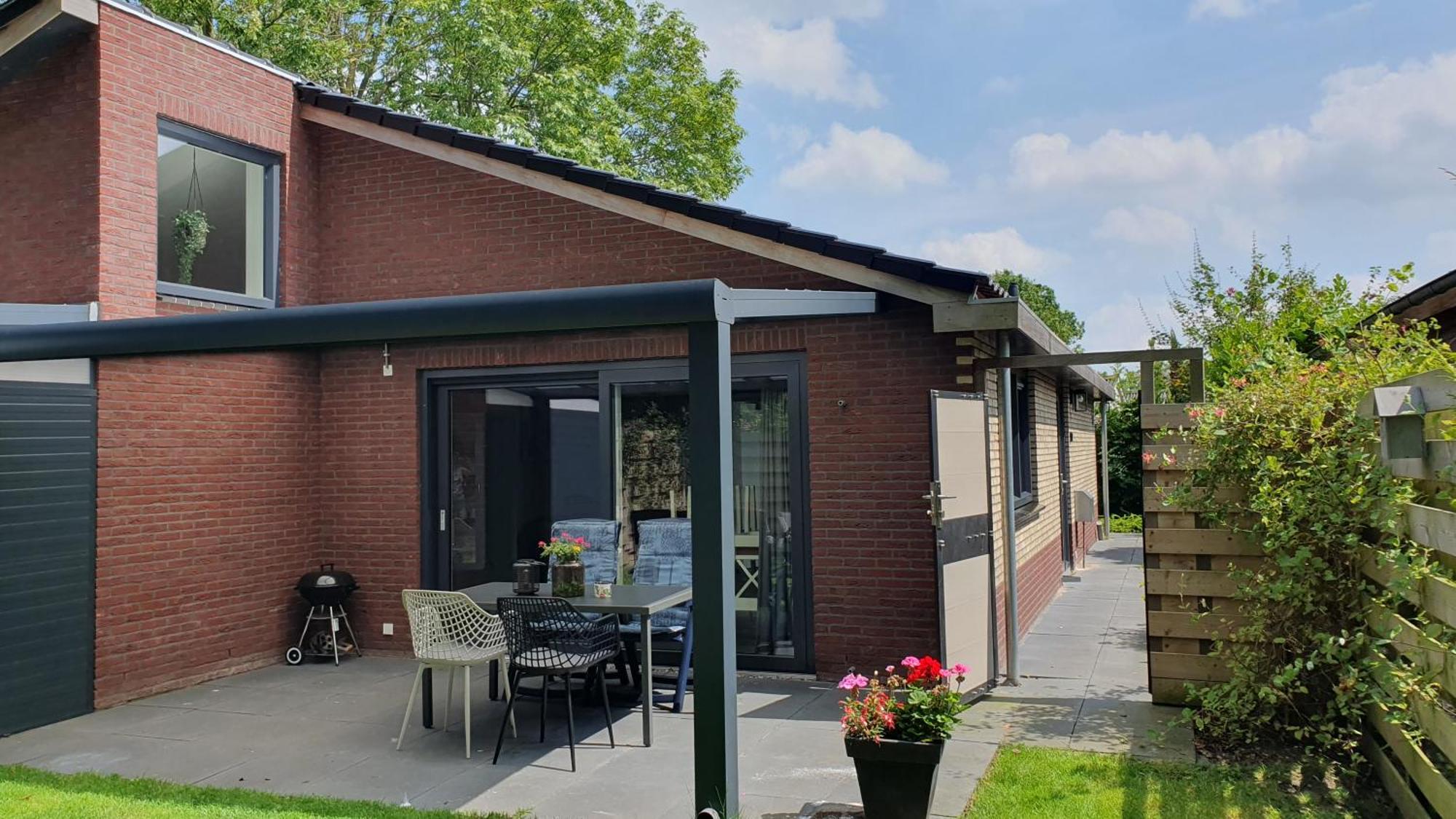 Luxe Zomerwoning Met Omheinde Tuin Voor Hond En Kinderen Dirkshorn Kültér fotó